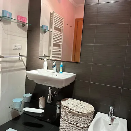 Atico Plaza شقة